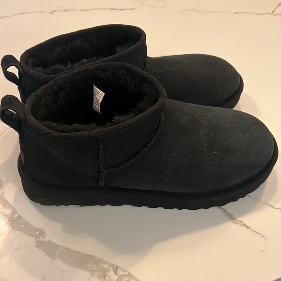 UGG Ultra Mini Boots - Picture 4 of 10